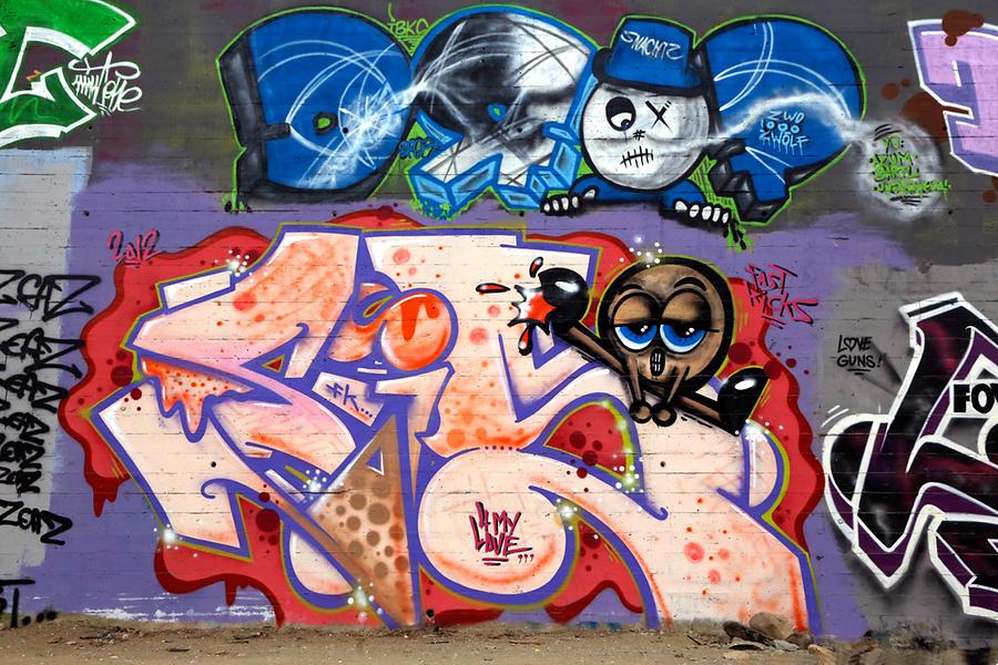 Graffito 60