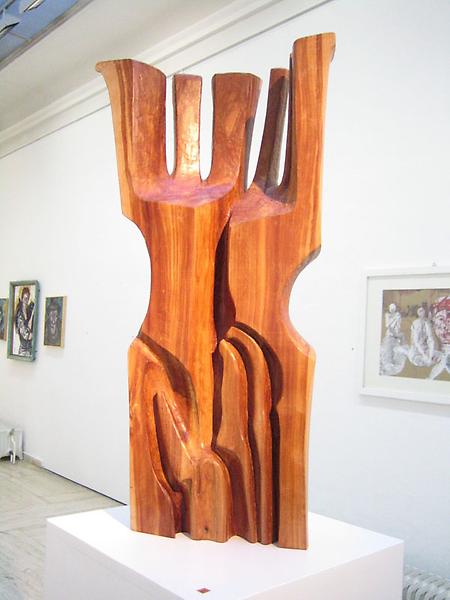 'Äolsharfe' (2005) Zwetschkenholz, H: 76 cm, © miehnay