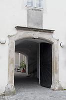 Portal Schloss Traismauer