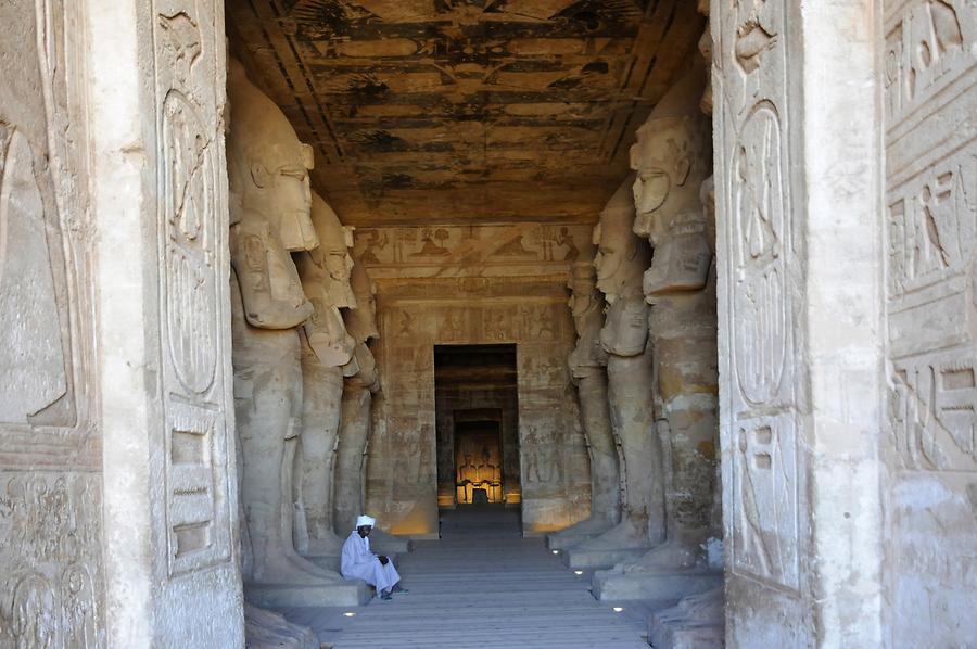 Abu Simbel - Great Temple; Inside