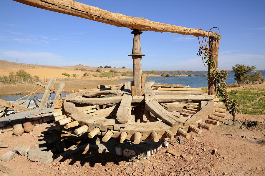 Lake Nasser - Irrigation System