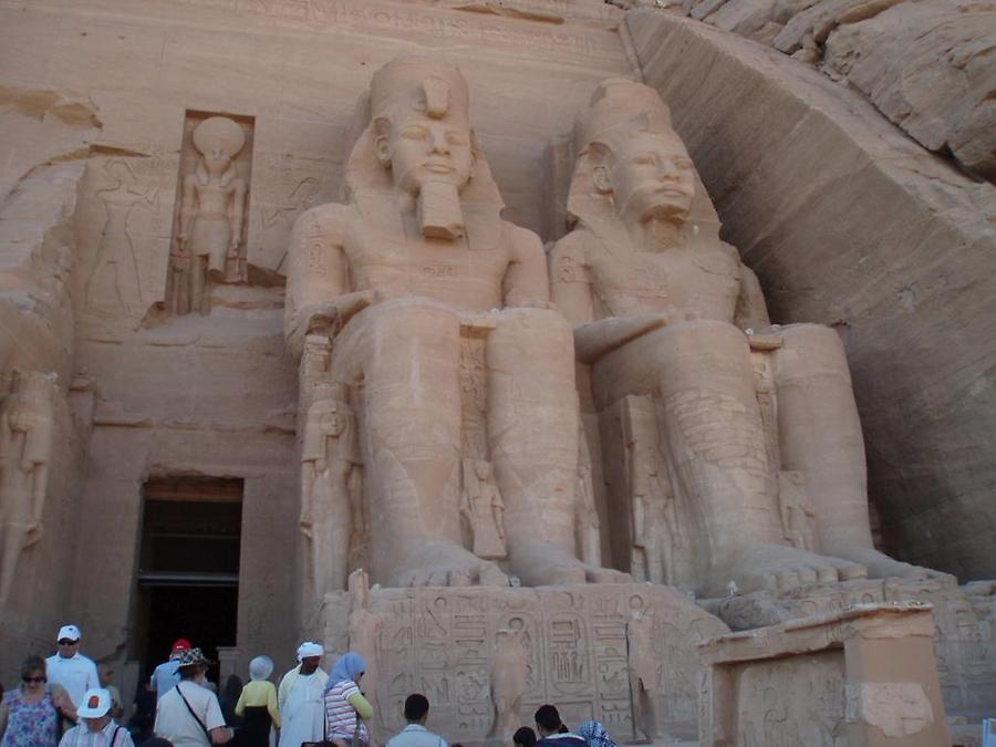 Statues, Abu Simbel (3)