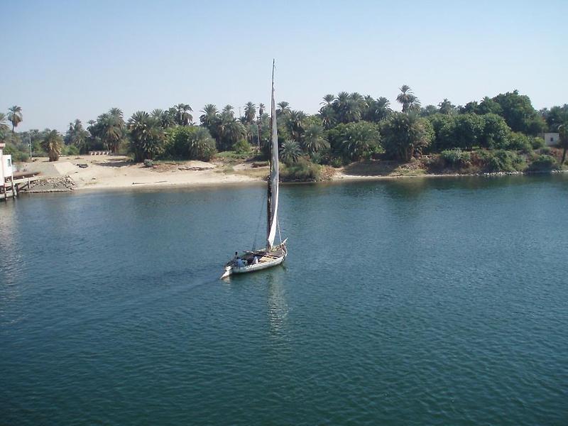 Nile River, Edfu (4)