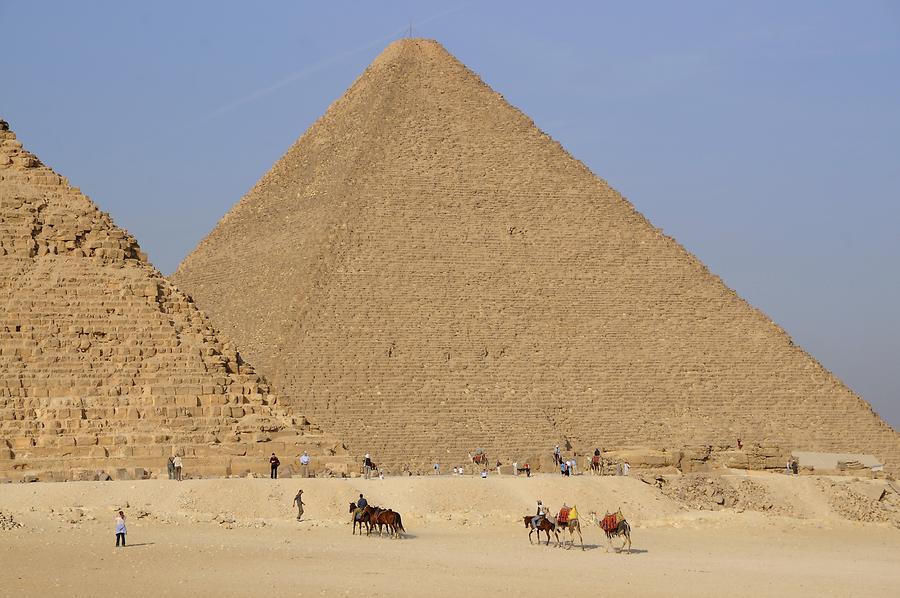 Pyramid of Cheops