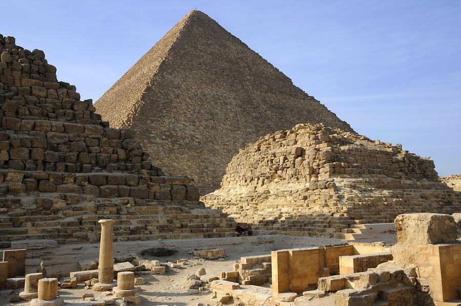 Pyramid of Cheops (4) | Giza Pyramid Complex | Geography im Austria-Forum