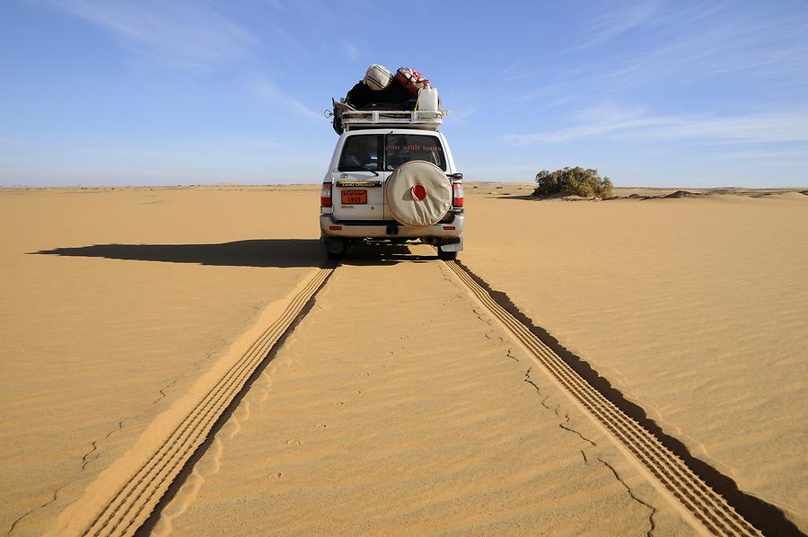 Desert near Bir Kiseiba