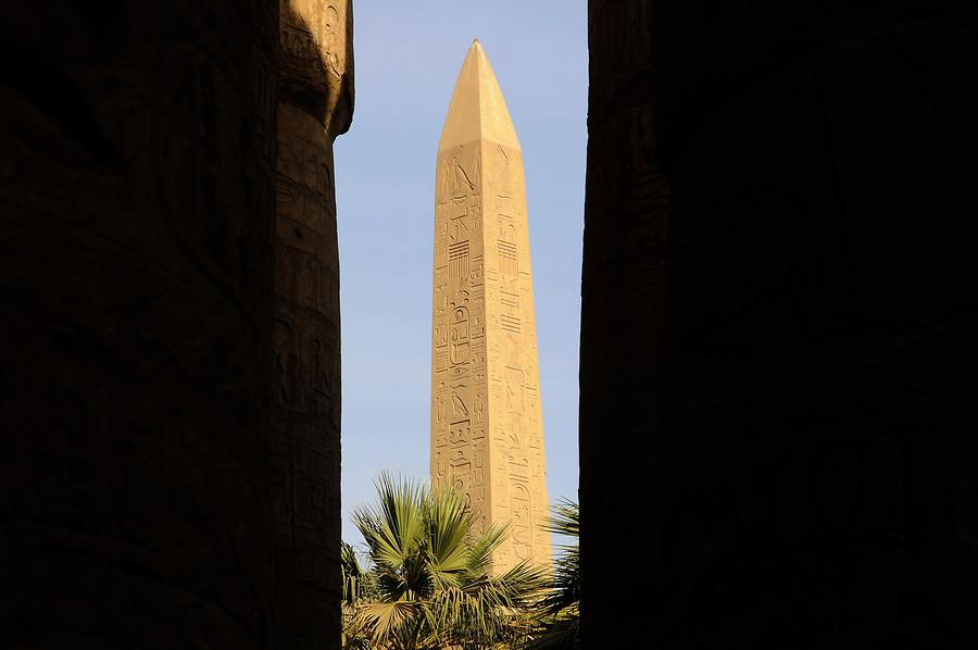 Karnak - Obelisk