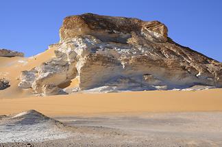 White Desert (1)