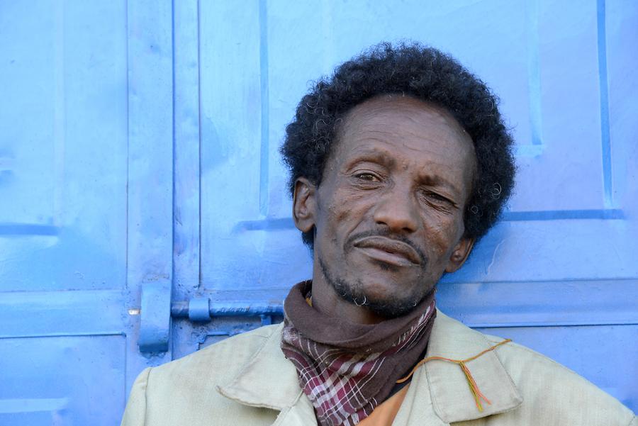 Axum - Old Town; Resident