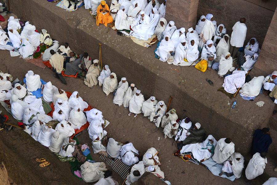 Biete Medhane Alem - Pilgrims