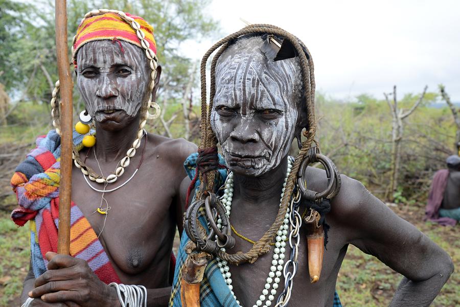 Mursi Women