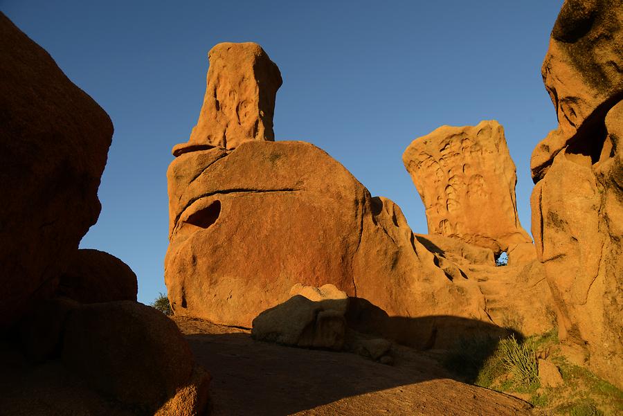 Tazka - Granite Rocks at Sunset