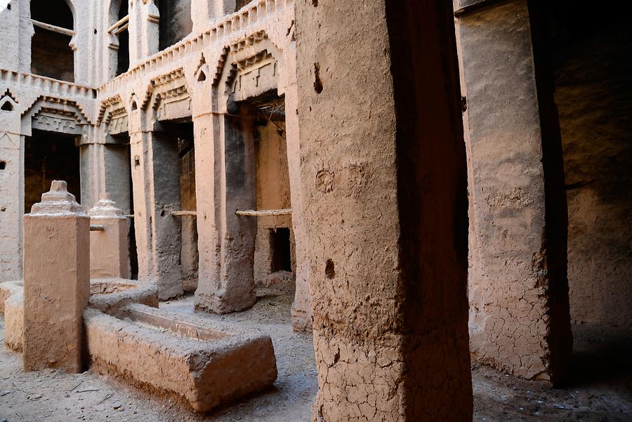 Tamnougalt - Kasbah; Courtyard