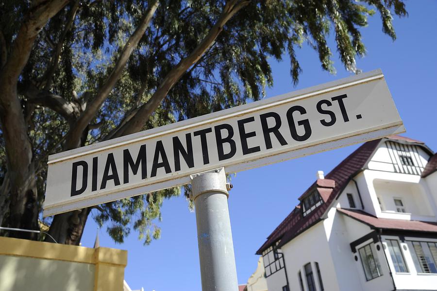 Streetsign in Lüderitz