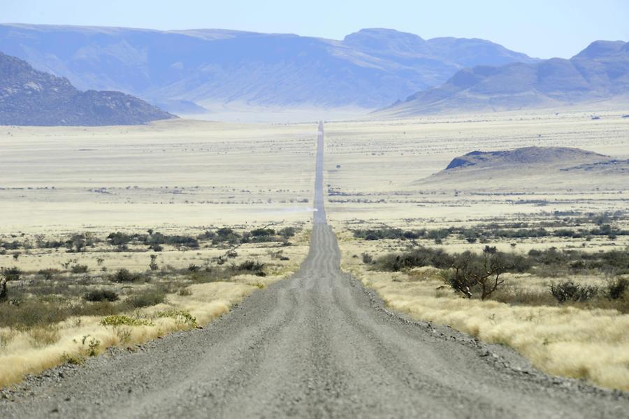 Road to Tiras Mountains