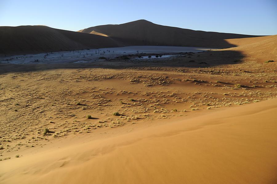 Sunrise at Deadvlei