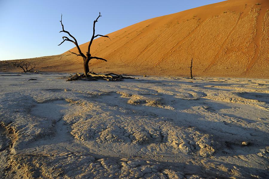 Sunset at Deadvlei