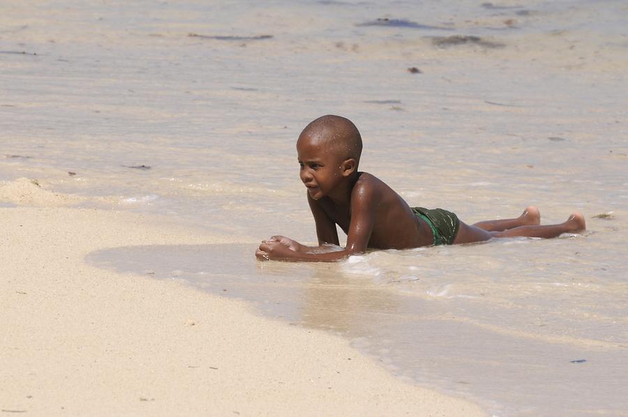 Anse aux Pins - Children