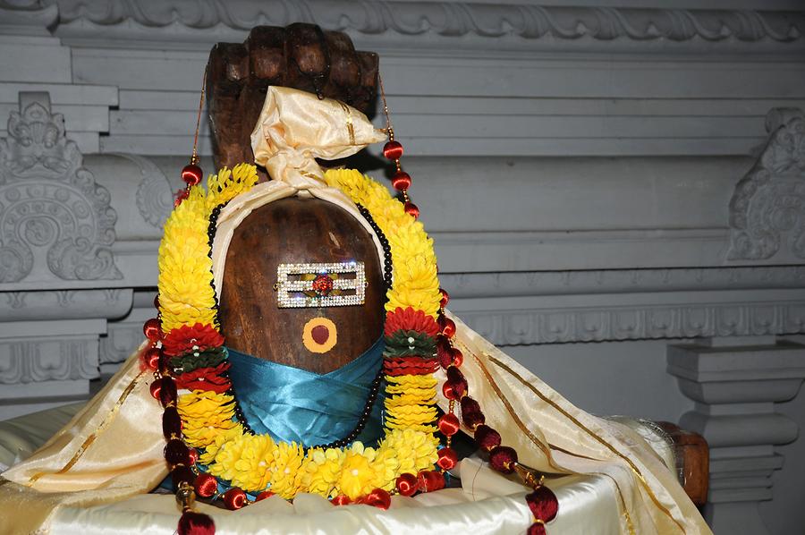 Hindu Temple - Shiva Lingam