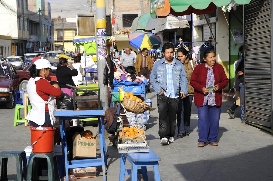 Camaná - Market