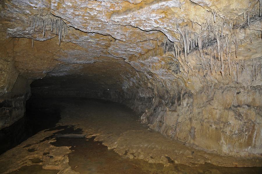 Lemichaca - Cave