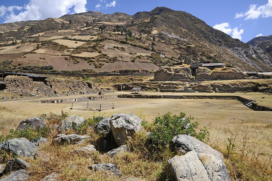 Chavín de Huantar - Main Temple