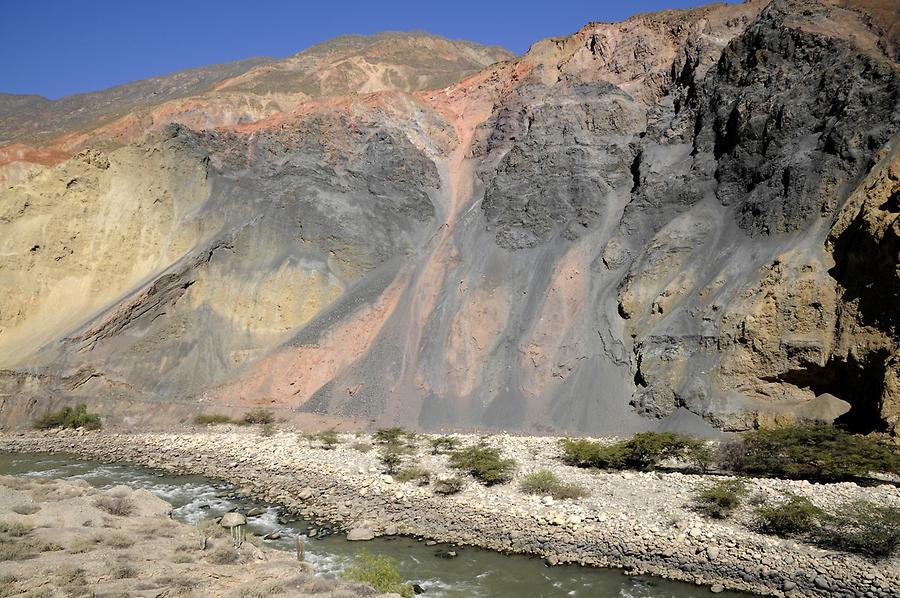 Rio Santa Canyon near Huallanca