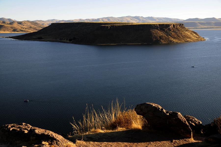 Lake Umayo