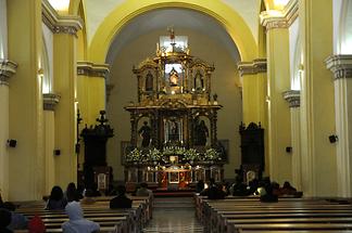 Cathedral Basilica of St. Mary - Inside