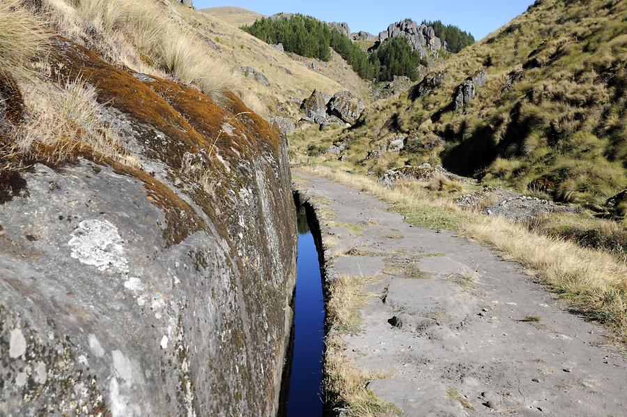 Cumbe Mayo - Irrigation Channel