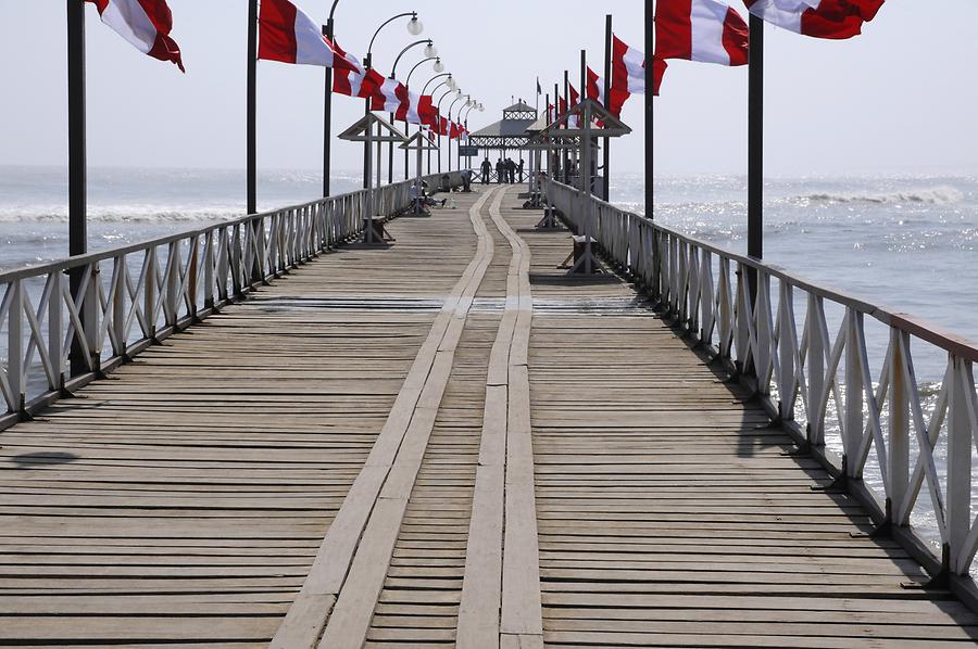 Huanchaco - Pier