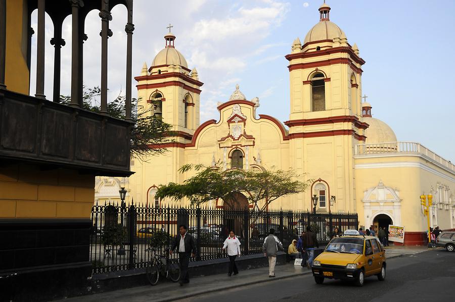 Iglesia La Compania