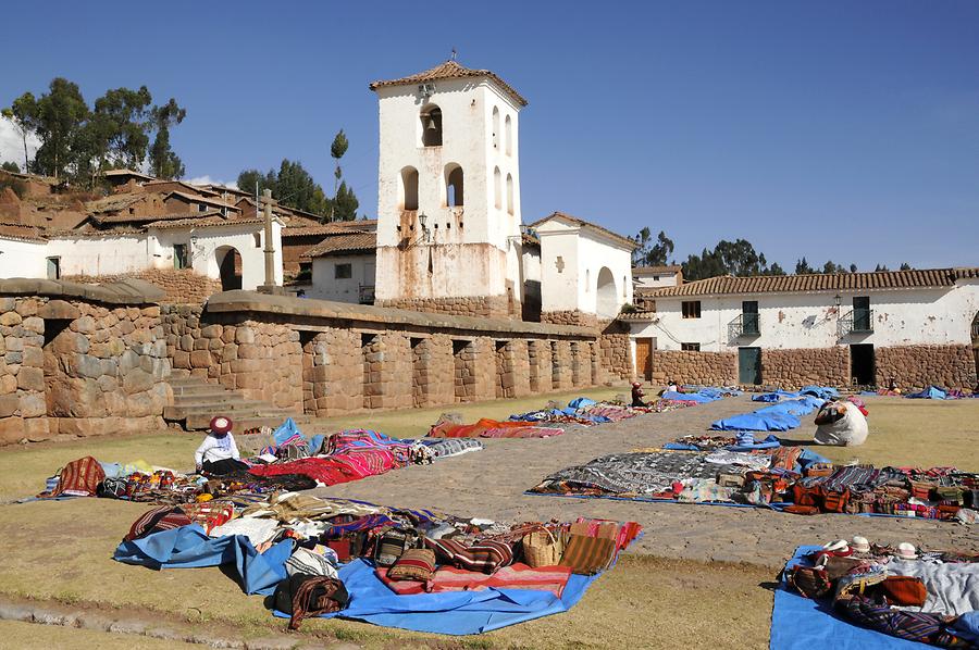 Chinchero - Market