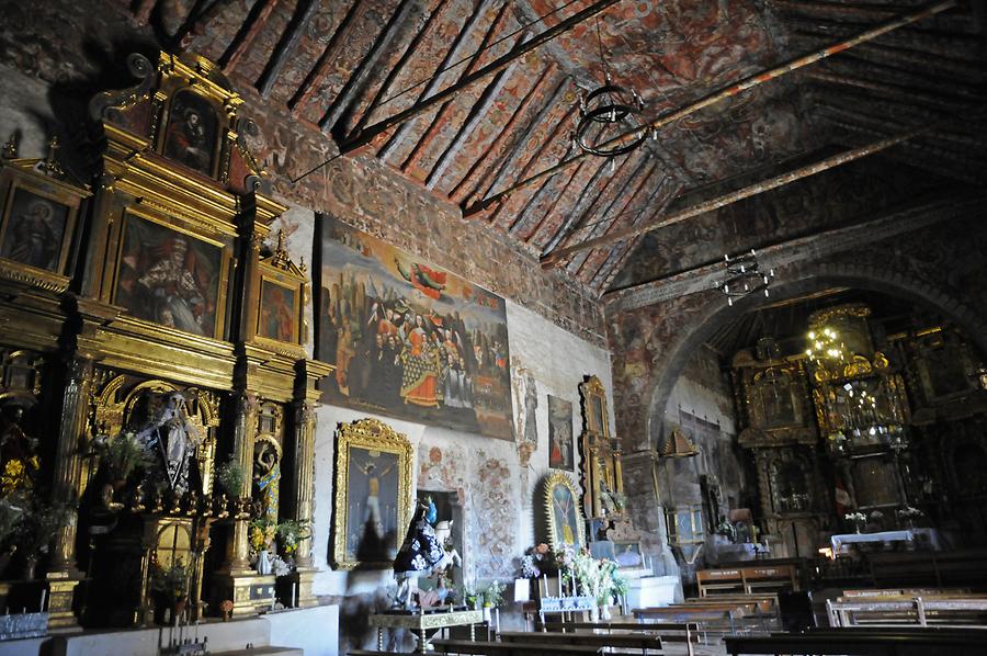 Chinchero - Church; Inside