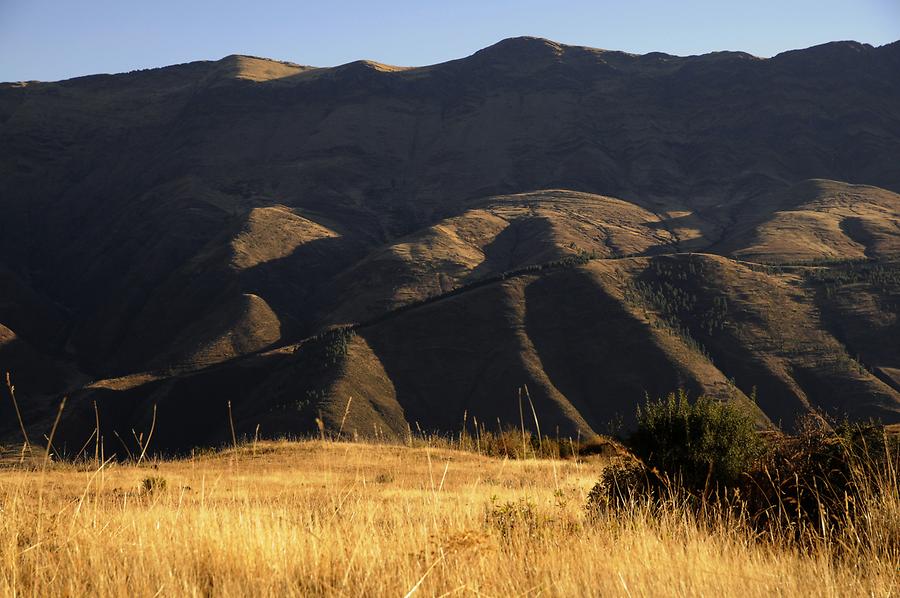 Landscape near Tipón