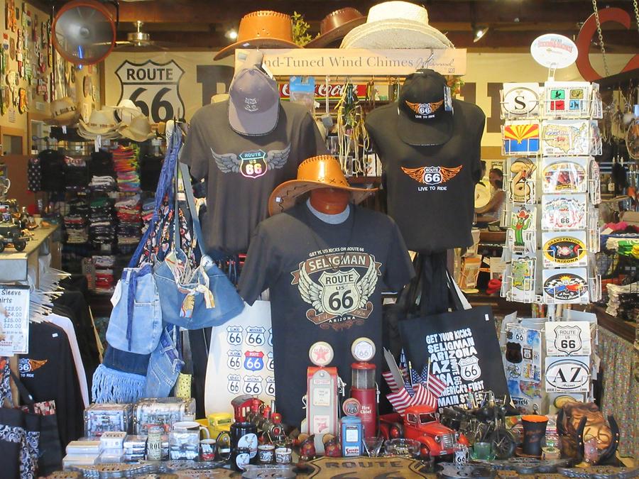 Seligman - Roadrunner Shop