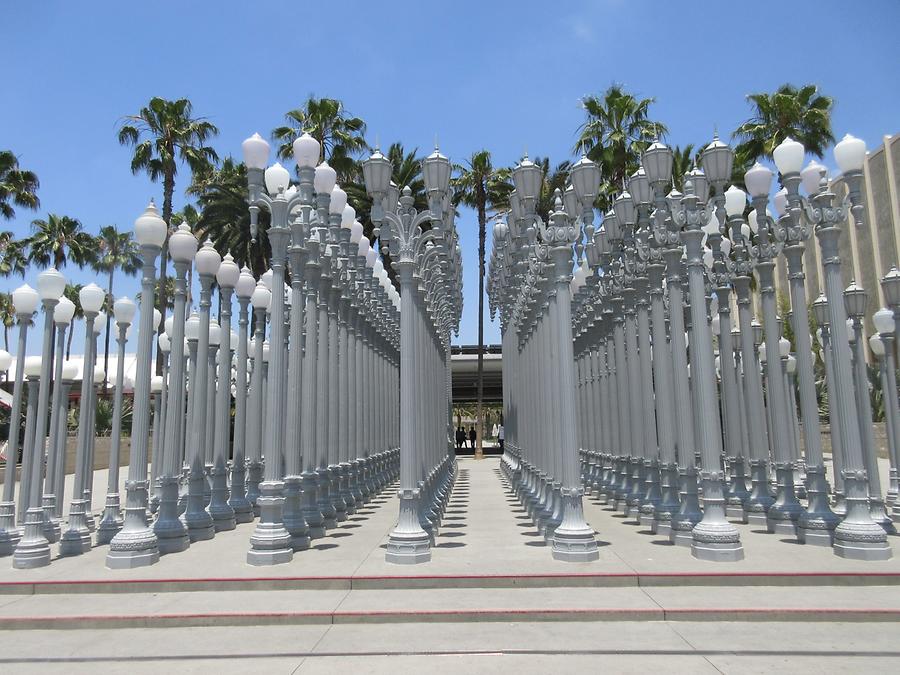 LACMA - 'Urban Light' by Chris Burden 2008