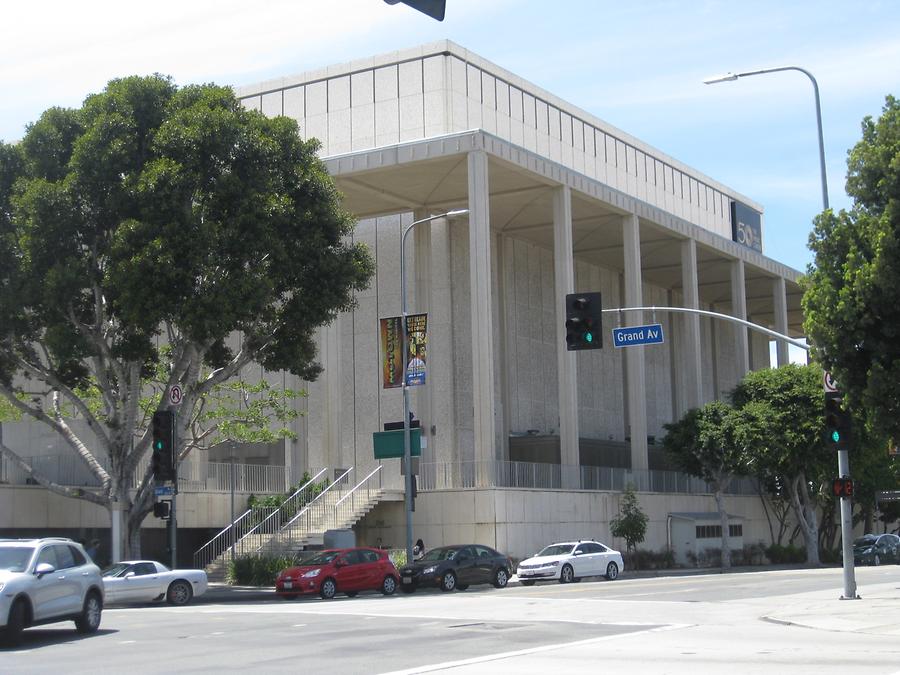 Ahmanson Theatre