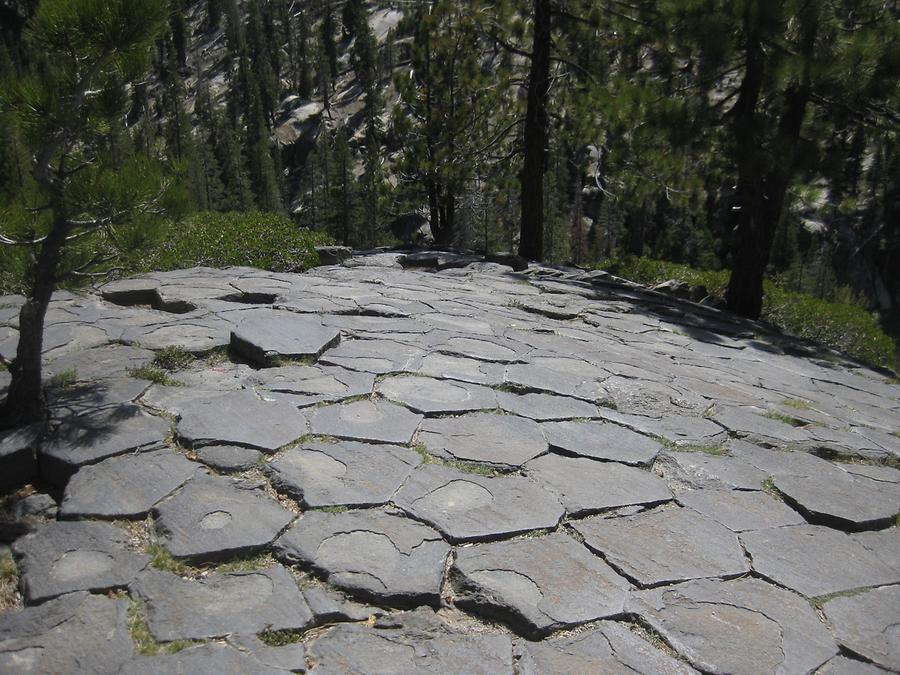 Mammoth Lakes Devils Postpile National Monumnet