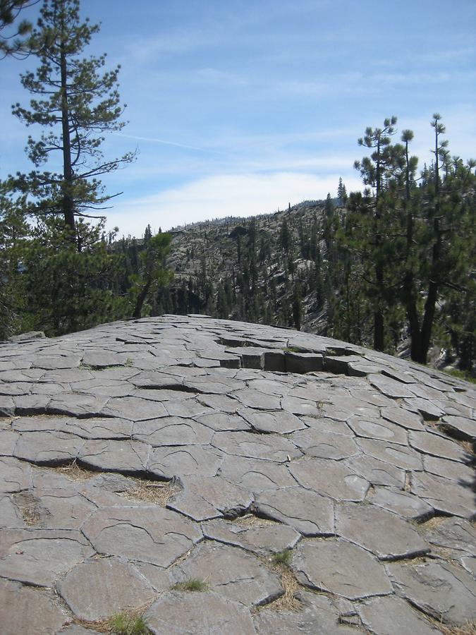 Mammoth Lakes Devils Postpile National Monumnet