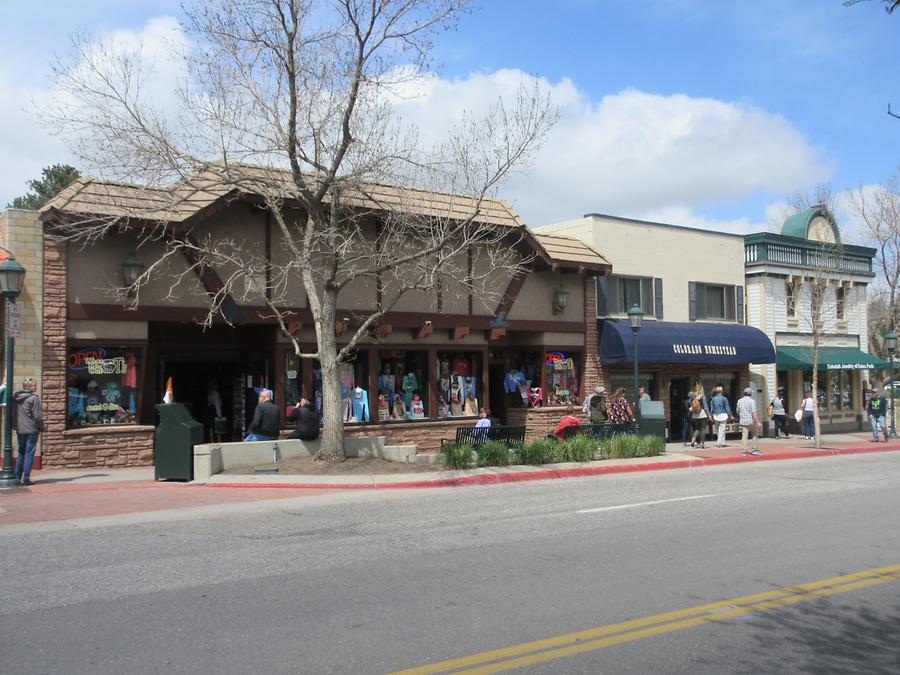 Estes Park - Elkhorn Street