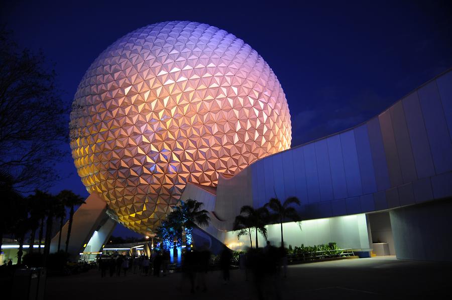 Epcot - llumiNations: Reflections of Earth