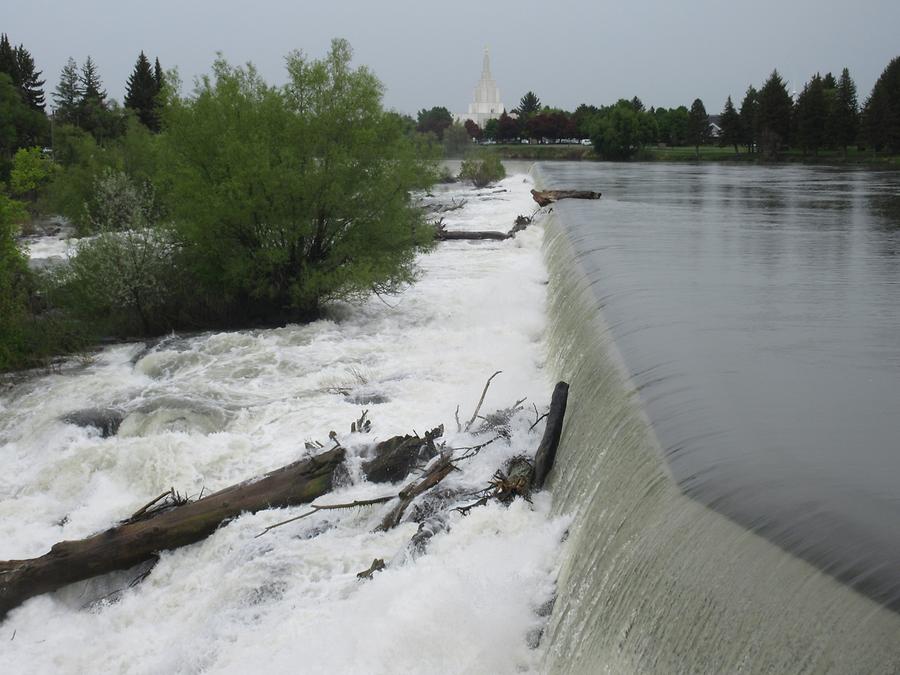 Idaho Falls - Snake River