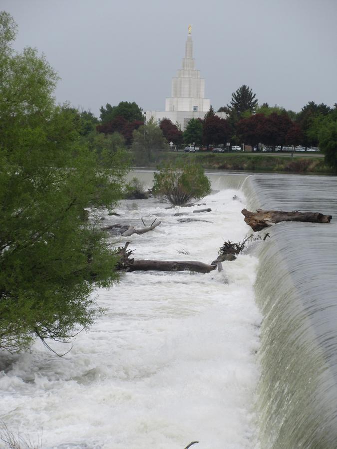 Idaho Falls - Snake River