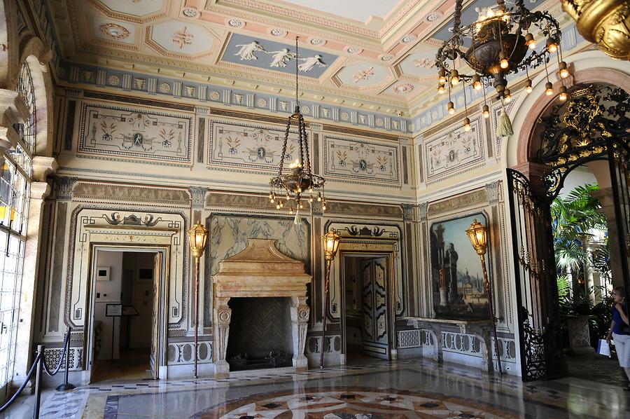 Vizcaya Museum and Gardens - Interior