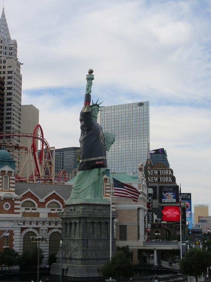 Las Vegas - New York, New York - Statue of Liberty