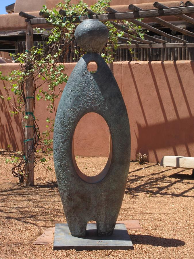 Santa Fe - Museum of Contemporary Native Arts - 'Watercarrier' by Allan Houser 1986