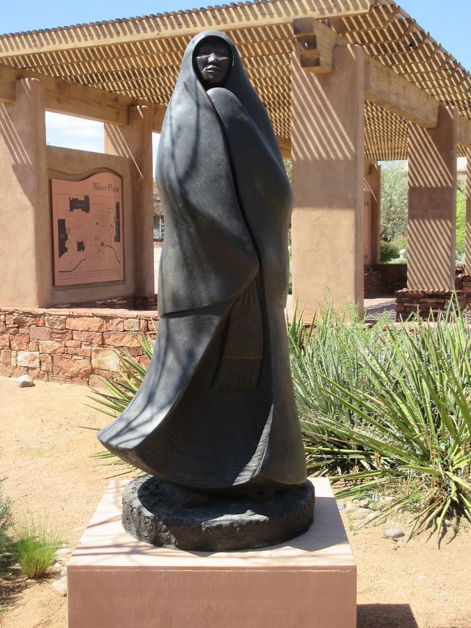 Santa Fe - The Museum of Indian Arts & Culture - 'Ready to Dance' by Allan Houser 1988