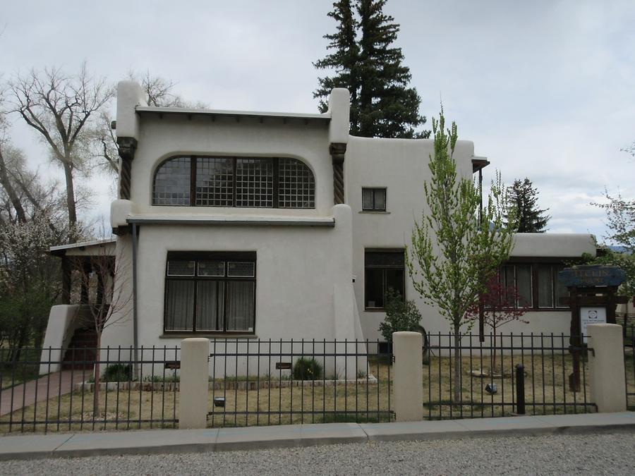 Taos - Taos Art Museum at Fechin House