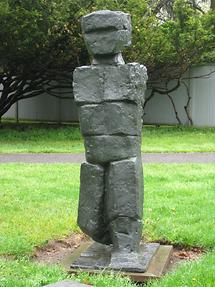 Cornwall-on-Hudson Storm King Art Park Man Walking von Fritz Wotruba